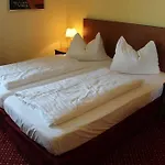 Amedia Express Sattledt, Trademark Collection By Wyndham 3* סאטלדט