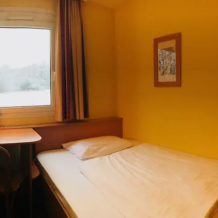 Hotel Amedia Express Sattledt, Trademark Collection By Wyndham Sattledt