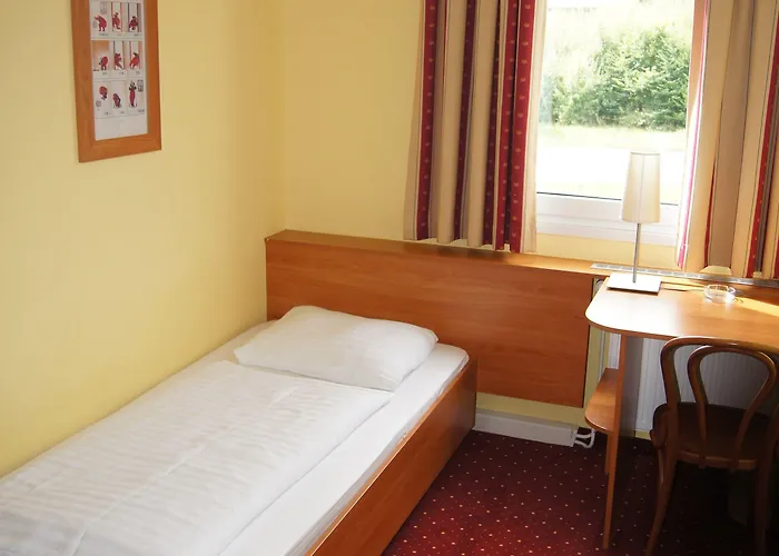 Amedia Express Sattledt, Trademark Collection By Wyndham Otel Sattledt