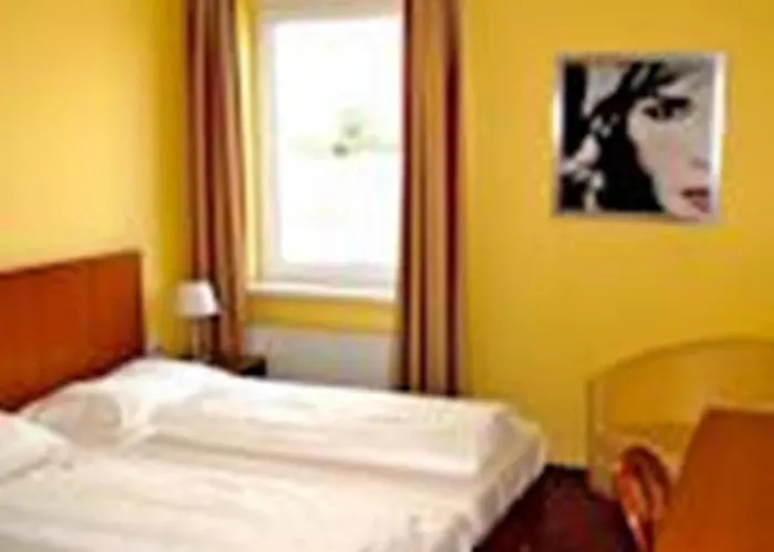 Amedia Express Sattledt, Trademark Collection By Wyndham