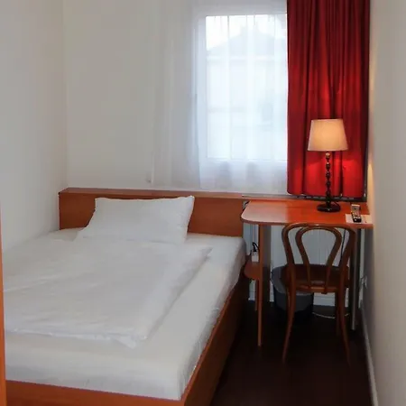 Hotel Amedia Express Sattledt, Trademark Collection By Wyndham