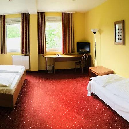 Amedia Express Sattledt, Trademark Collection By Wyndham Hotel Sattledt