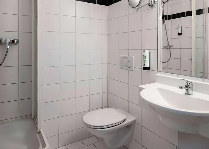 Amedia Express Sattledt, Trademark Collection By Wyndham Hotel Sattledt